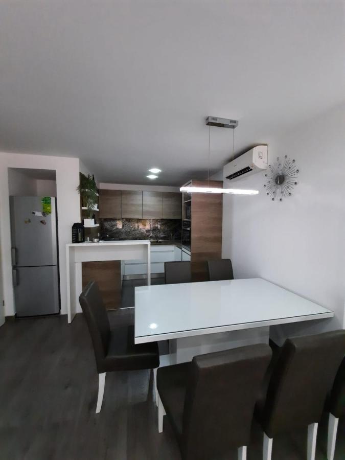 Apartament Vice Omiš Zewnętrze zdjęcie