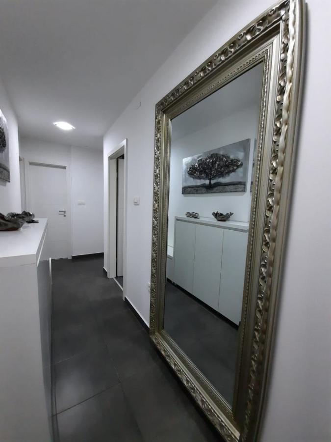 Apartament Vice Omiš Zewnętrze zdjęcie