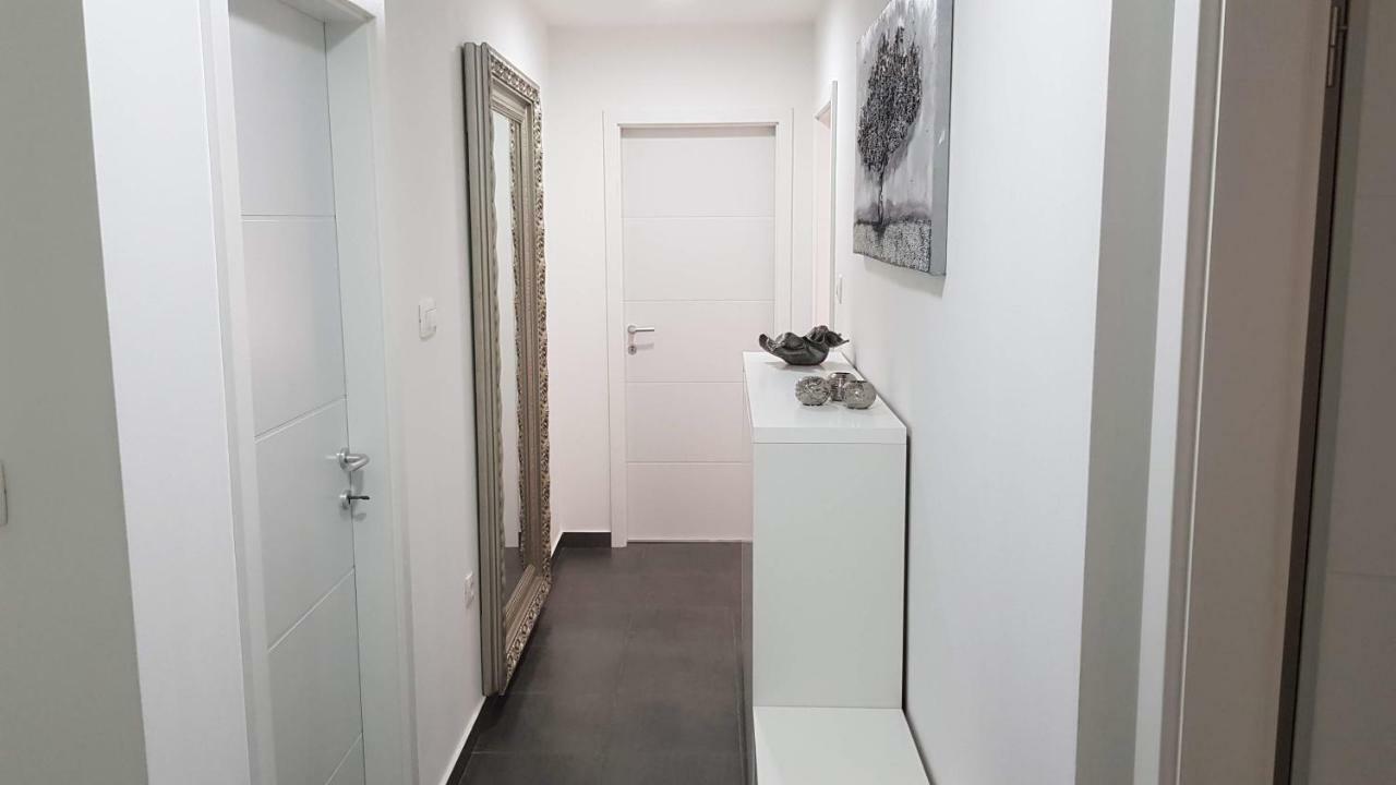 Apartament Vice Omiš Zewnętrze zdjęcie